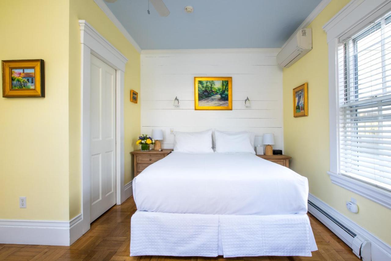 Admiral'S Landing (Adults Only) Bed & Breakfast Provincetown Dış mekan fotoğraf