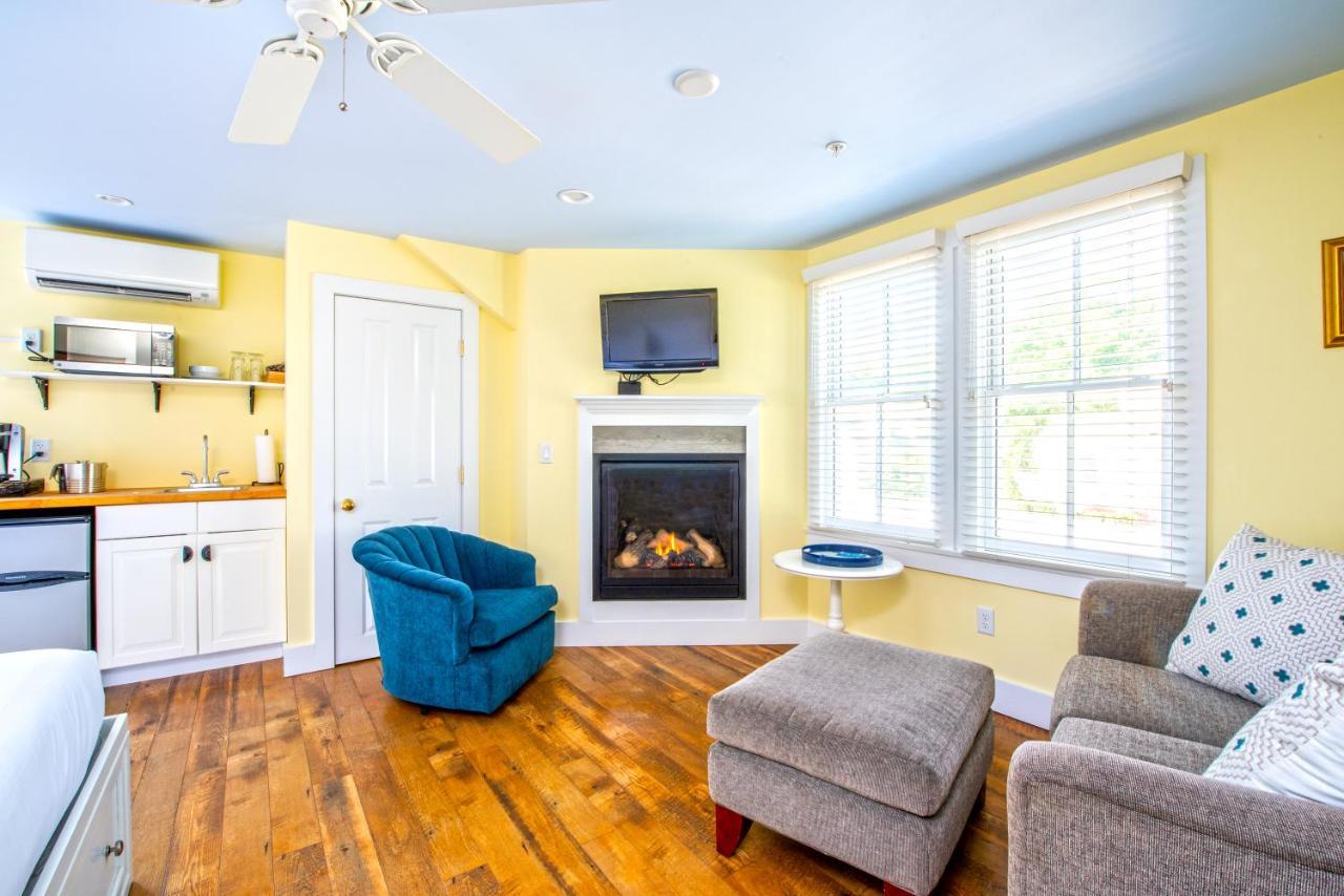 Admiral'S Landing (Adults Only) Bed & Breakfast Provincetown Dış mekan fotoğraf