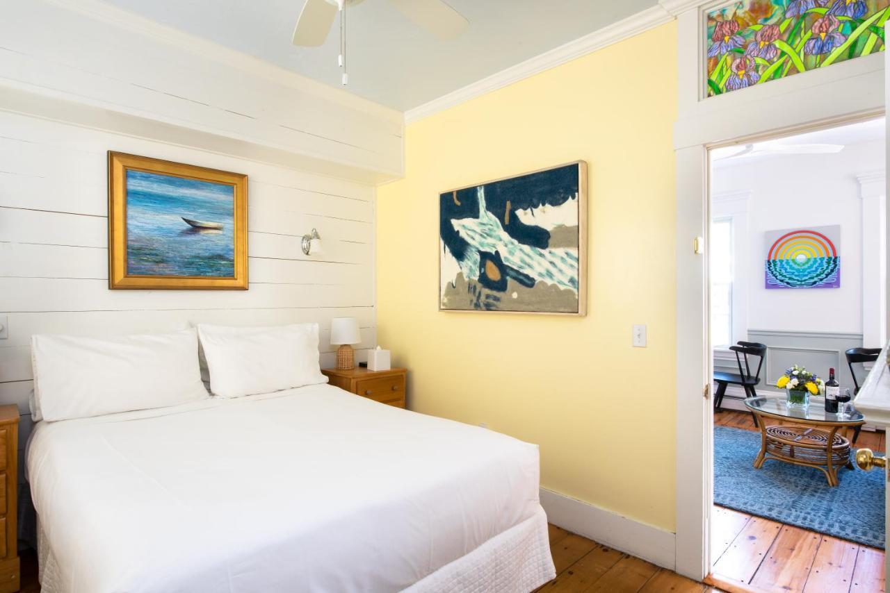 Admiral'S Landing (Adults Only) Bed & Breakfast Provincetown Dış mekan fotoğraf