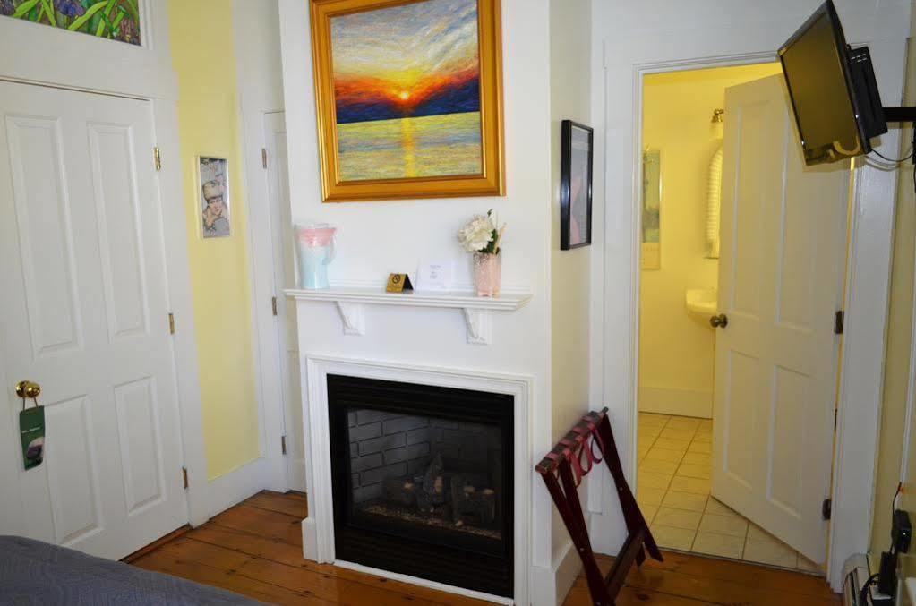 Admiral'S Landing (Adults Only) Bed & Breakfast Provincetown Dış mekan fotoğraf